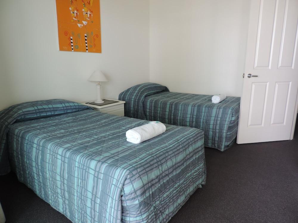 Emerald Sands Holiday Apartments Surfers Paradise Luaran gambar