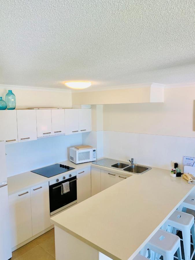 Emerald Sands Holiday Apartments Surfers Paradise Luaran gambar