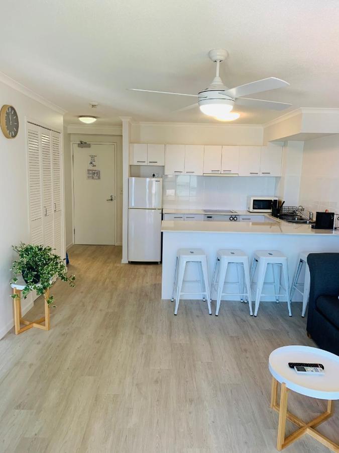 Emerald Sands Holiday Apartments Surfers Paradise Luaran gambar