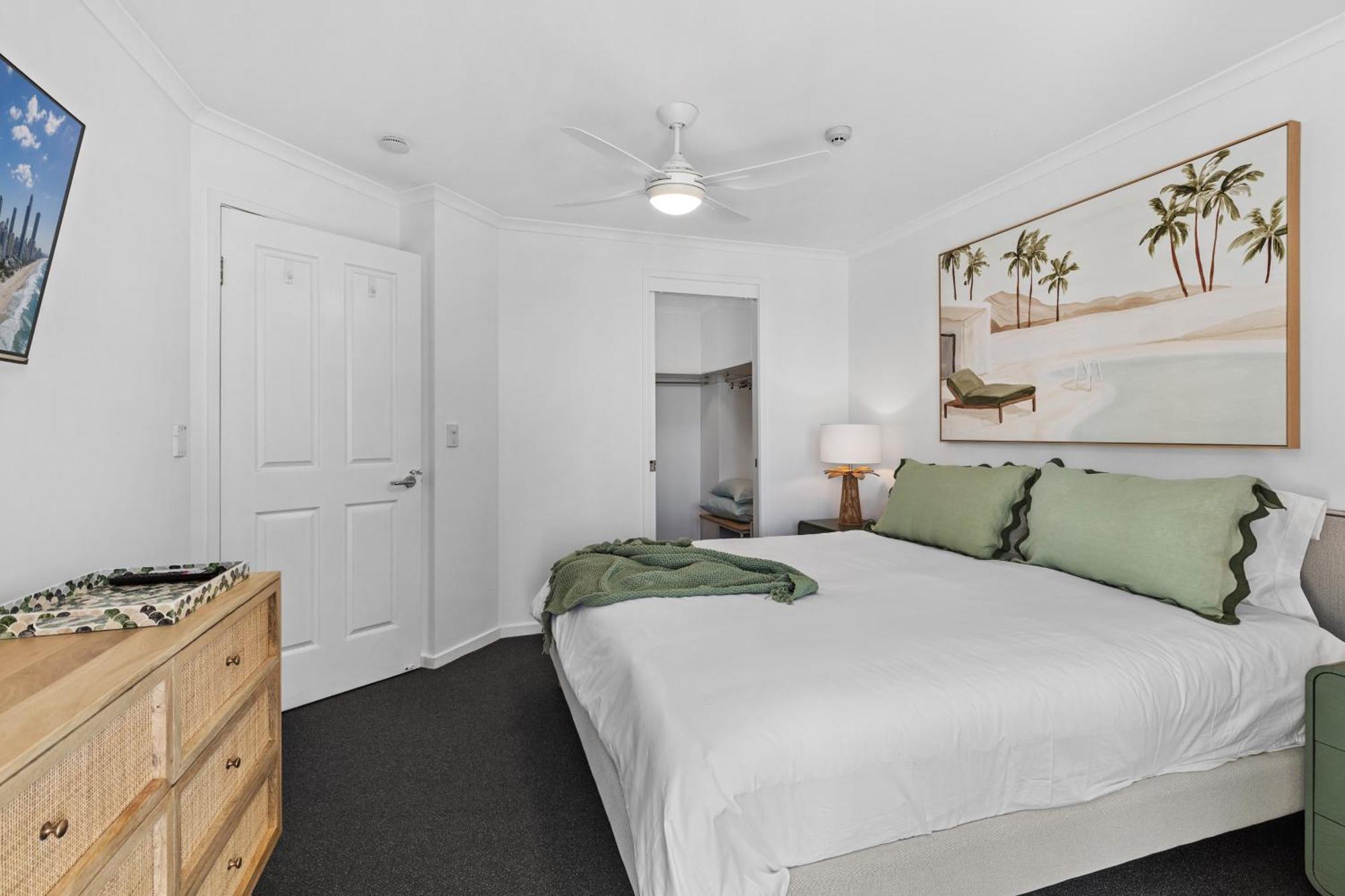 Emerald Sands Holiday Apartments Surfers Paradise Bilik gambar