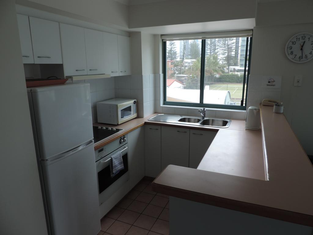 Emerald Sands Holiday Apartments Surfers Paradise Luaran gambar