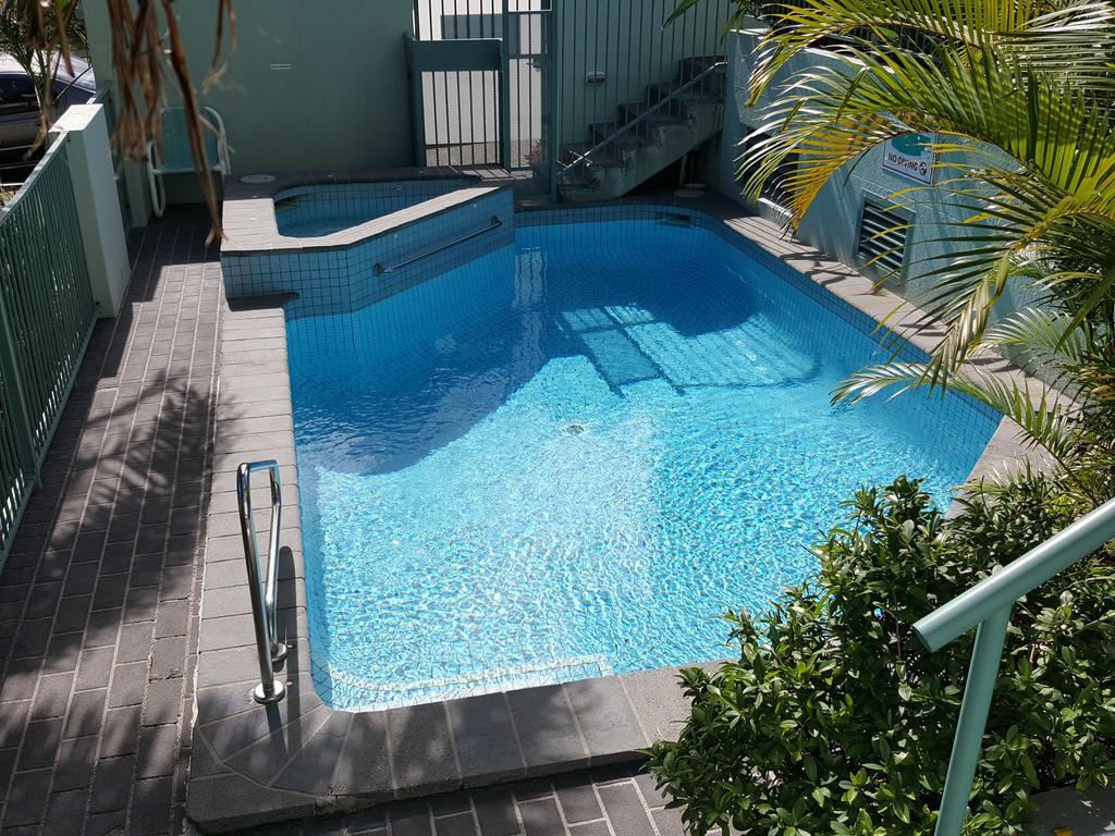 Emerald Sands Holiday Apartments Surfers Paradise Luaran gambar