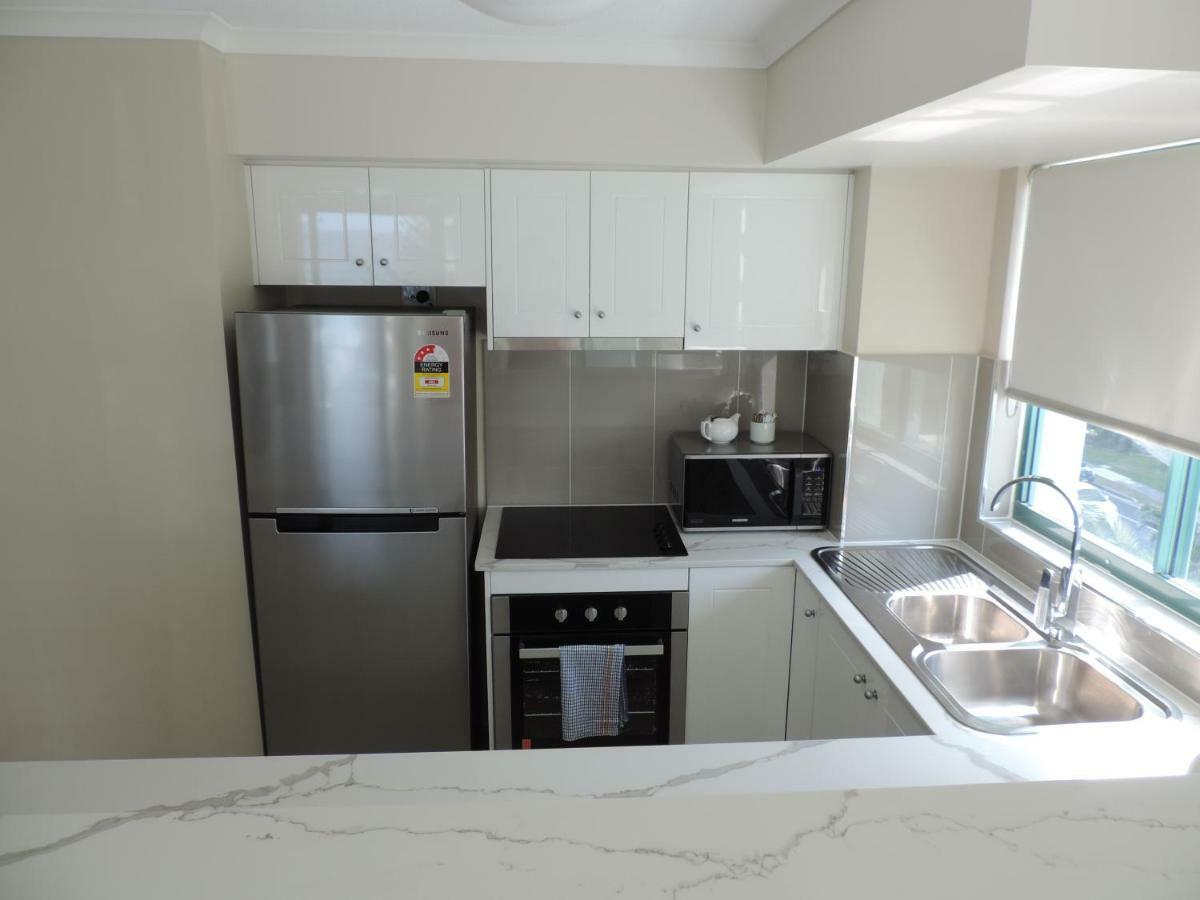 Emerald Sands Holiday Apartments Surfers Paradise Luaran gambar